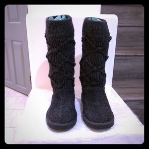 UGG Grey Knit Boots